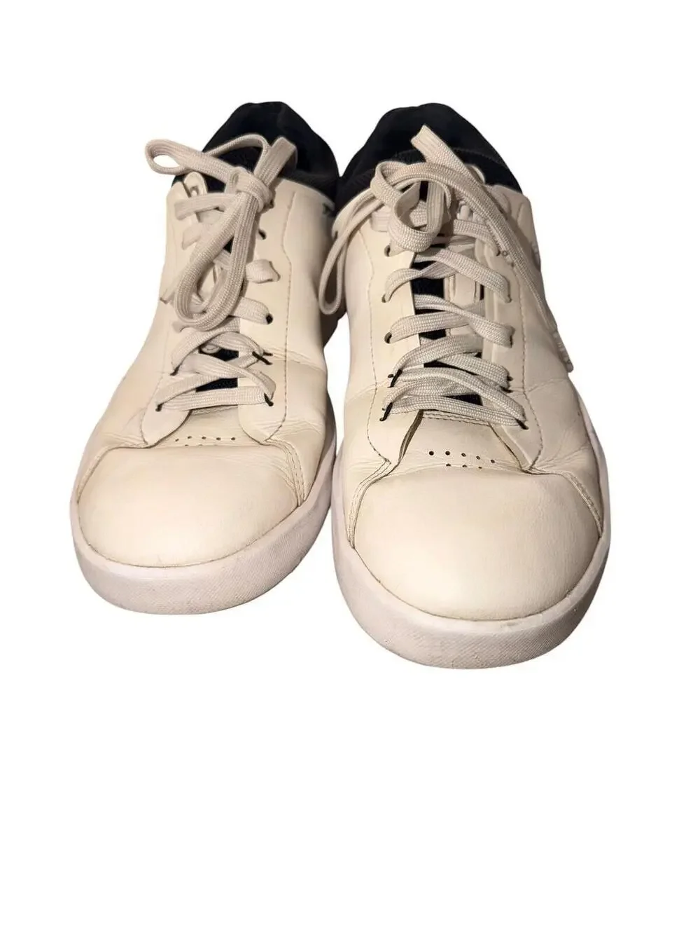 ON Running  The Roger Advantage Shoes White/Midnight,sz 9 tennis pickleball